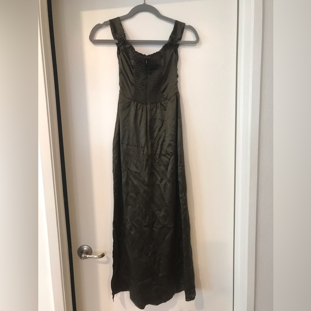 NEW Reformation silk maxi dress SZ 4. - Picture 6 of 12